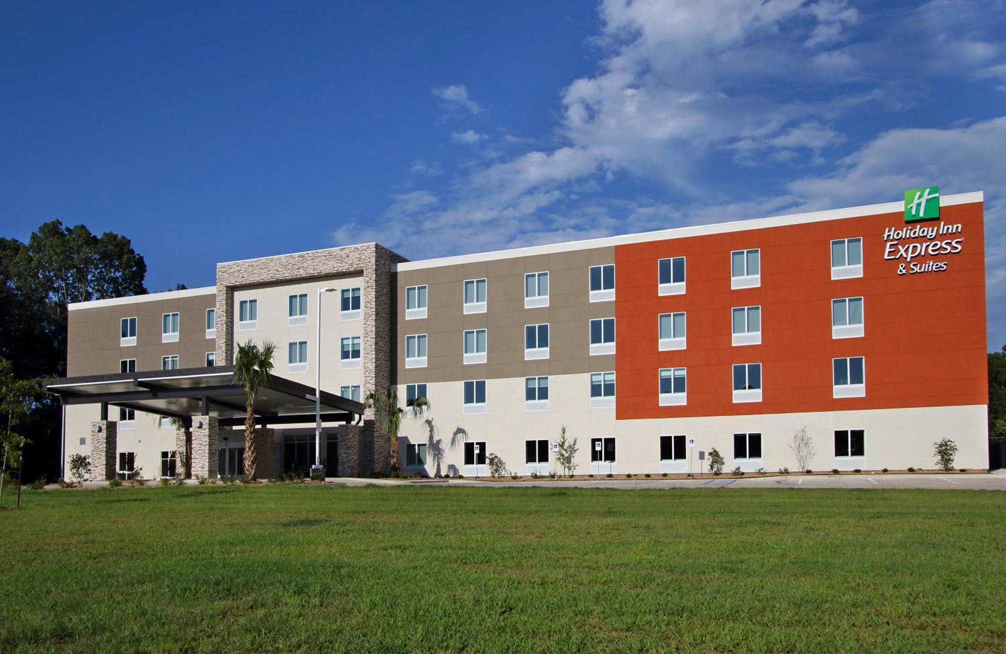 Holiday Inn Express & Suites Columbus North By Ihg Exterior foto